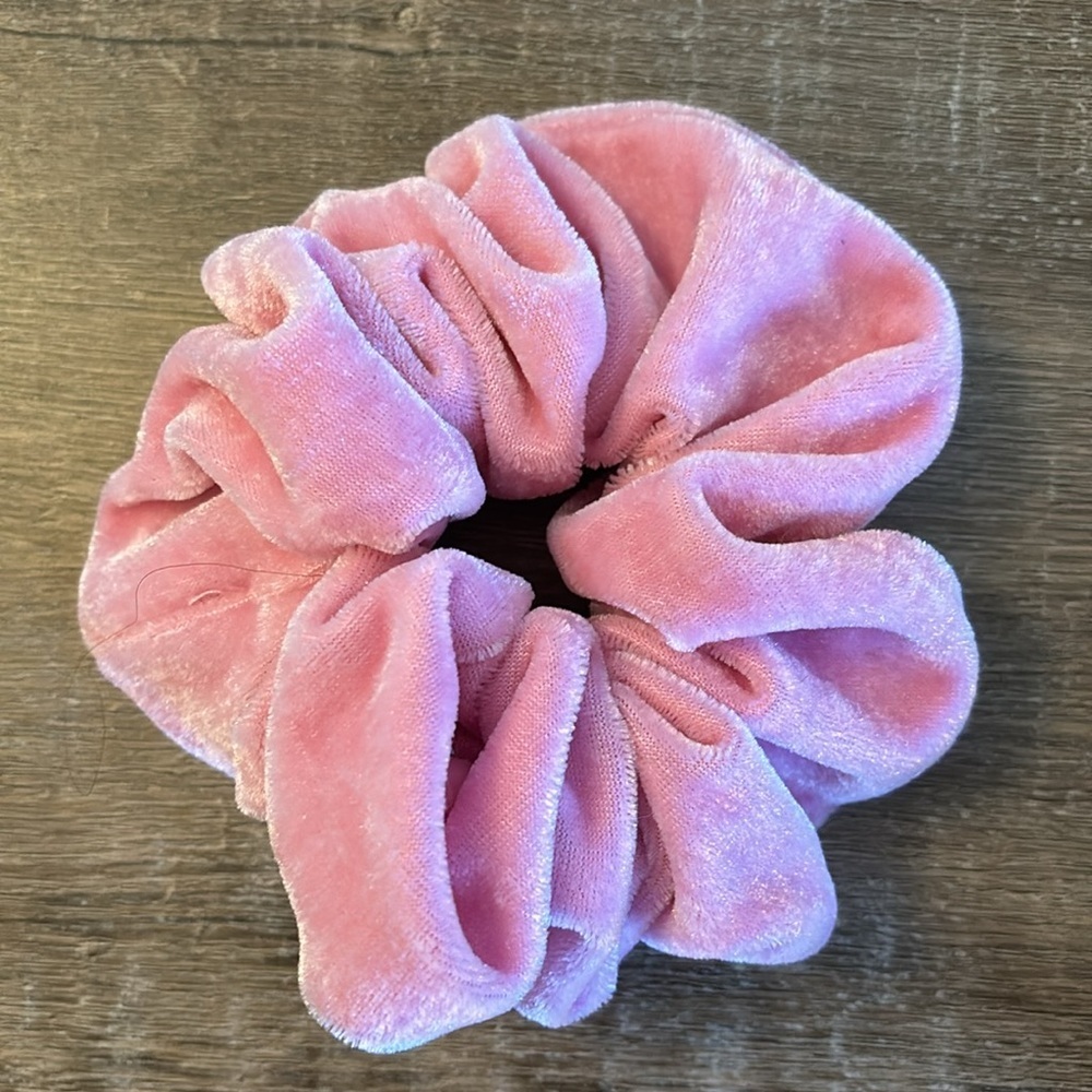 Assorted Scrunchies-OS - Picture 2 of 5
